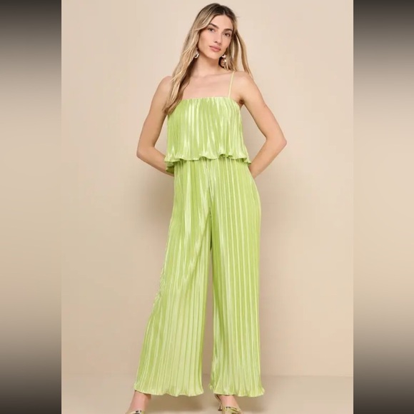 Lulus Pants - Lulu's Green Strapless Pleated Jumpsuit